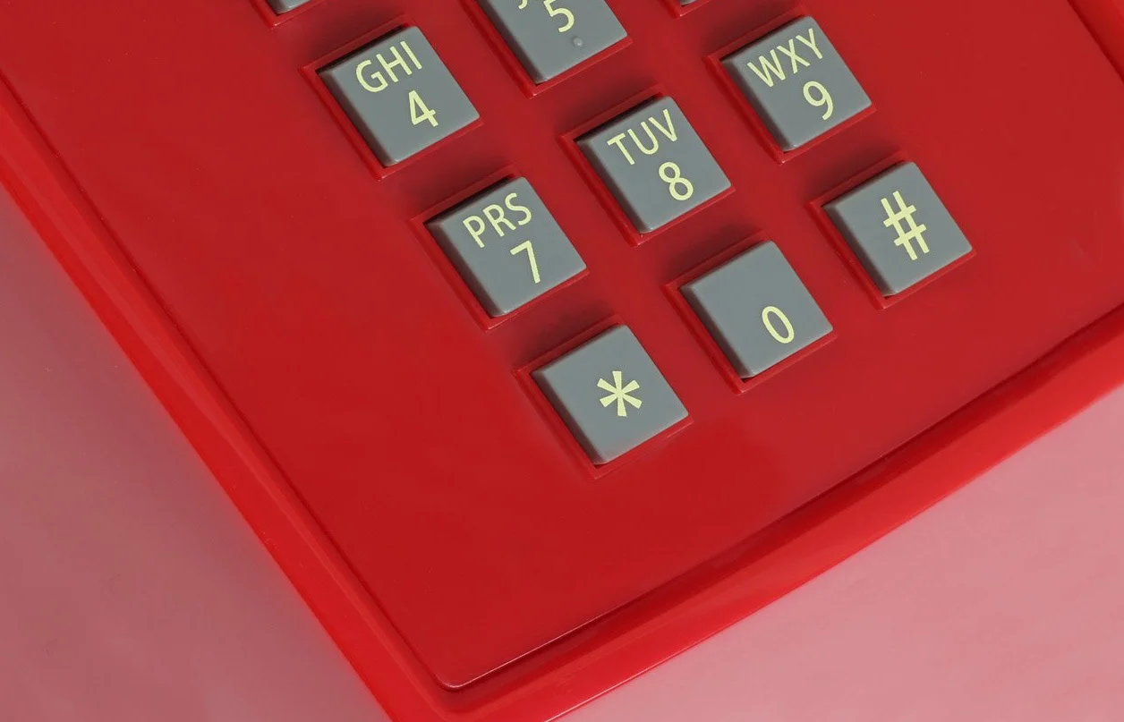 Opis PushMeFon Cable: Telefono Vintage Fisso Anni 80, Telefono Vecchio Stile per Casa, Design Classico Rosso