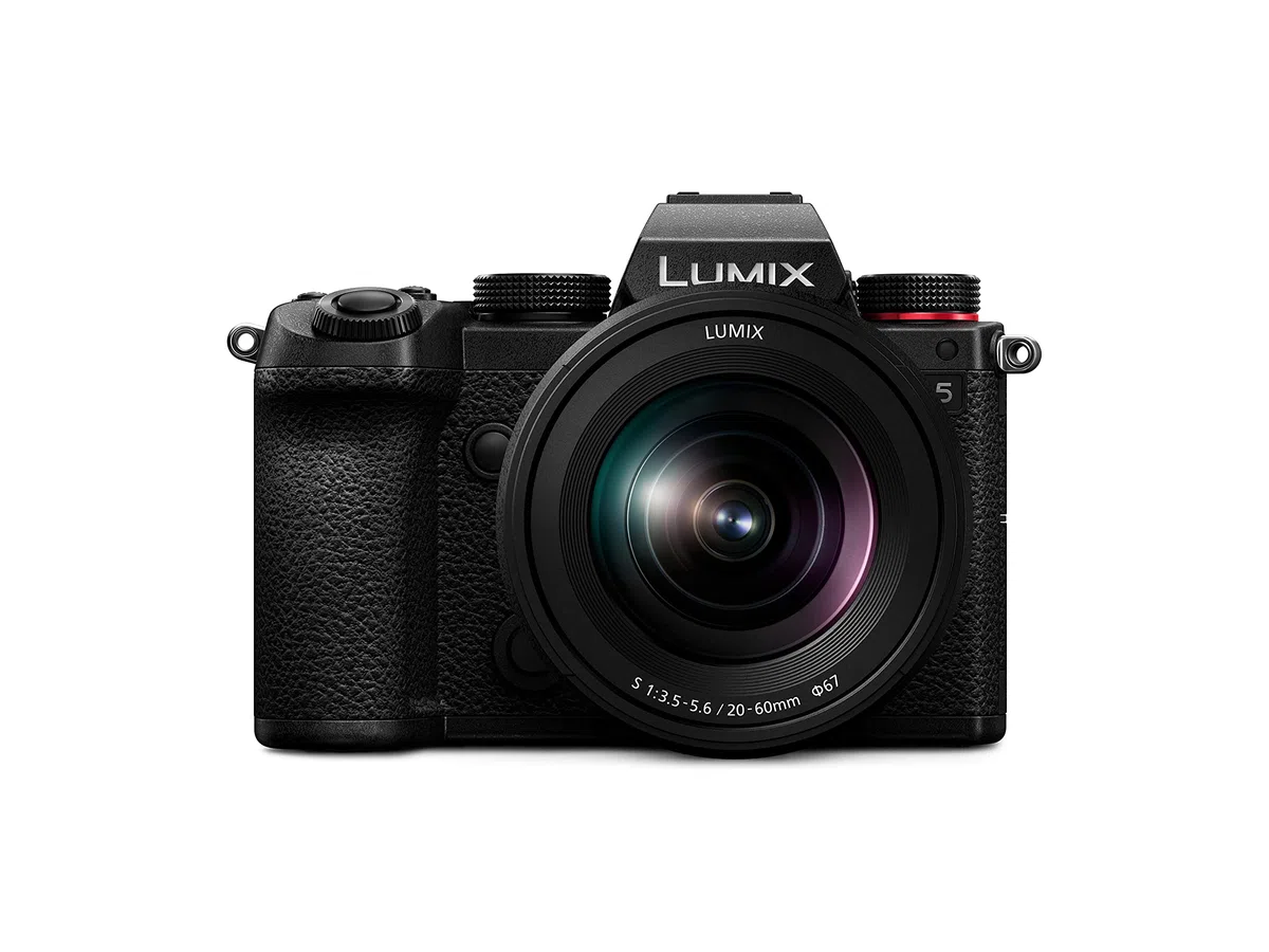 Panasonic Lumix DC-S5KE-K Full Frame Mirrorless Macchina Fotografica, Sensore CMOS 24.2MP ISO Dual Native, Dual Image Stabilizer 5 Assi,Video 10bit 60/50p,Incluso Obiettivo Lumix S5, Con Lente 20-60mm