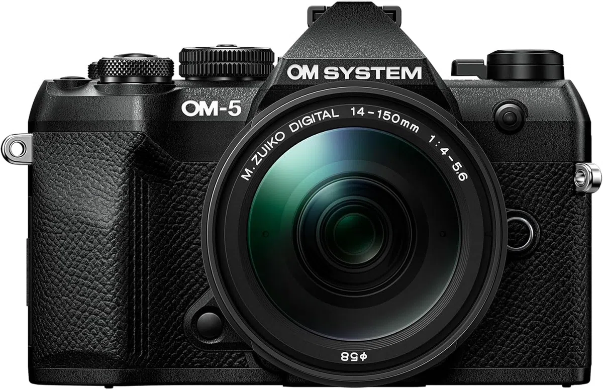 OM SYSTEM OM-5 Mark II Fotocamera MFT con Obiettivo 14-150mm II, 20 MP,IP53 | Sensore Live MOS, Stabilizzazione 5 Assi, Video 4K, Scatto HighRes 50 MP, Design Compatto e Tropicalizzato