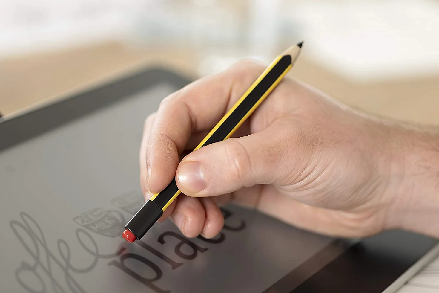 STAEDTLER Noris digital 180J 22 Stilo con 5 punte di ricambio – Penna digitale EMR 0,7 mm, 4.096 livelli di pressione, triangolare, penna per tablet android universale - 180J 22-1