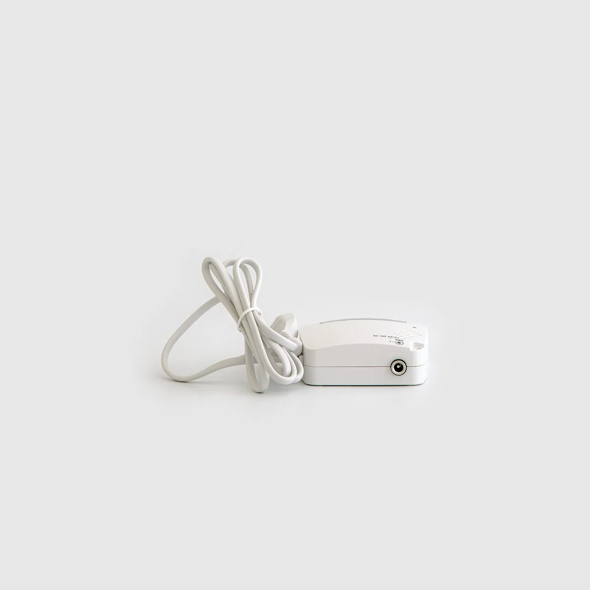 D-Home - Explorer Connect - Antenna TV collegata per Caravana, con amplificatore. Antenna TV Pilotabile con App Mobile per una ricezione ottimale. Installazione facile/chiavi in mano