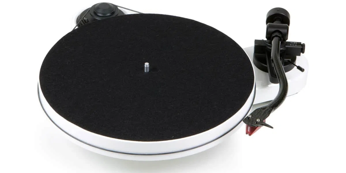 Pro-Ject RPM-1 Carbon Bianco - Platino Vinile