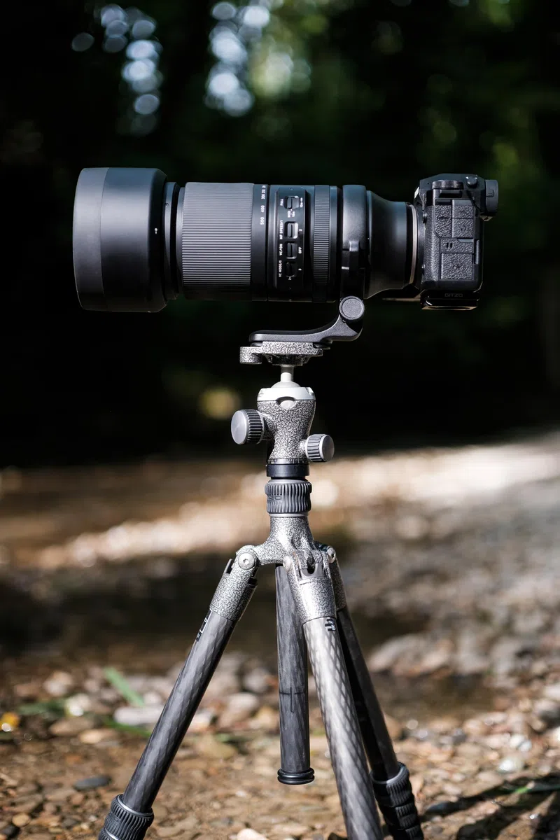 TAMRON 150-500mm f/5-6.7 Di III VC VXD - obiettivo zoom per fotocamere mirrorless APS-C con attacco Fujifilm X-mount