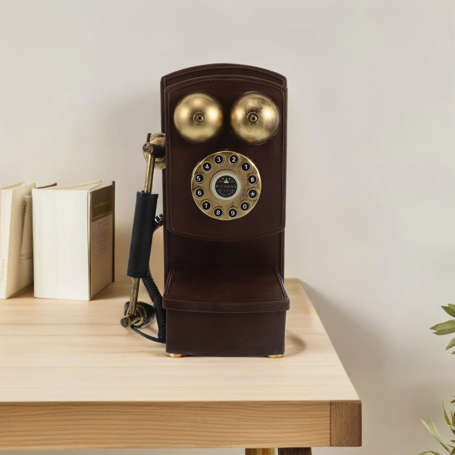 ABOOFAN Telefono Fisso Vintage da Parete in Ferro Design retrò, Riproduzione Telefonica Antica Salvaspazio e Installazione Semplice per Casa e Feste a Tema