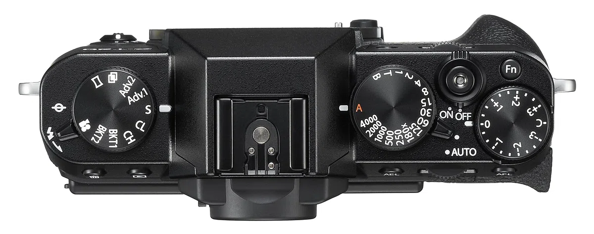 Fujifilm X-T20 Fotocamera Digitale 24MP con Obiettivo XF18-55mm F2.8-4 R LM OIS, Sensore CMOS X-Trans III APS-C, Schermo LCD Touchscreen 3" Orientabile, Filmati 4K, Nero