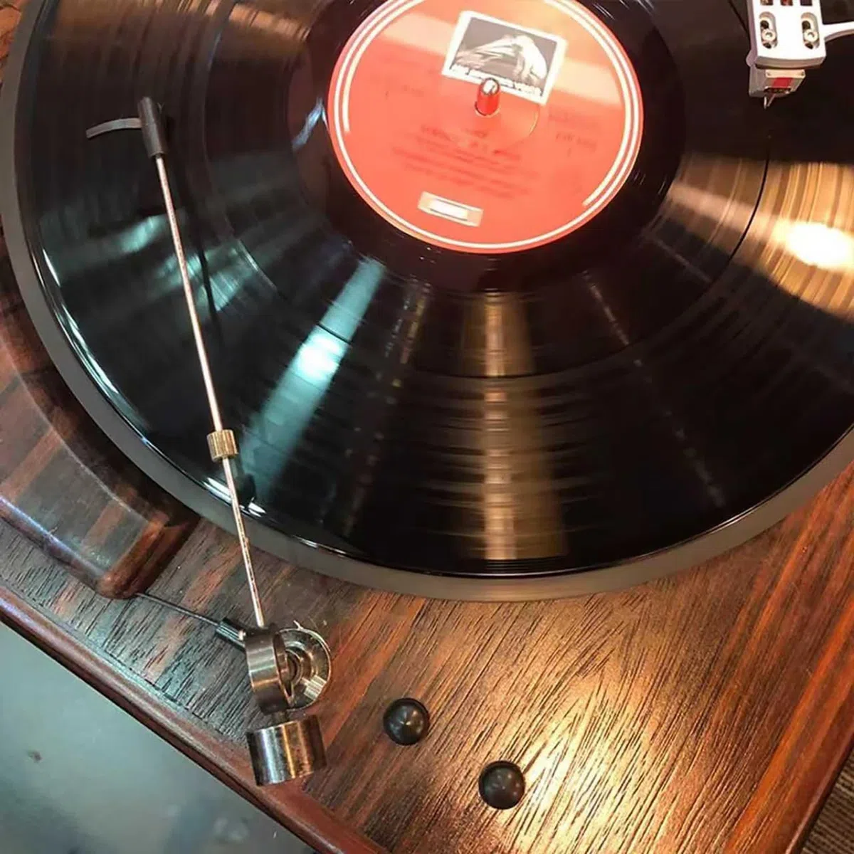 Braccio di pulizia per dischi in vinile, spazzola antistatica per giradischi, altezza regolabile 4,5-6 cm, rimuove efficacemente polvere e elettricità statica