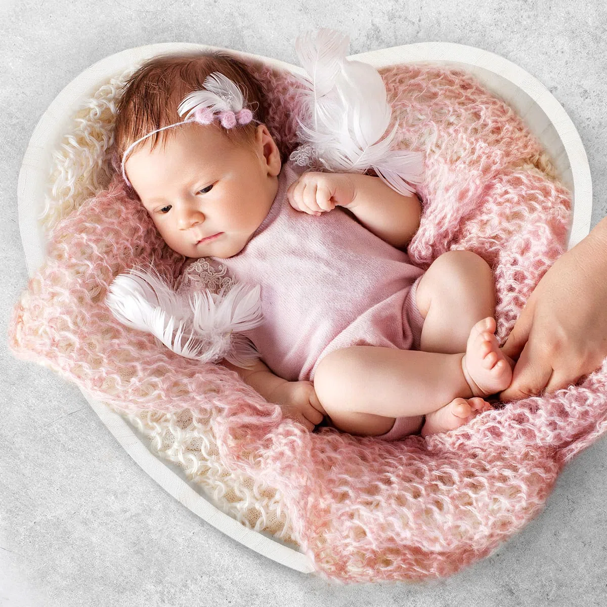 jojofuny Cestino per Ragazzo Ragazza a Forma di Cuore in Legno Bianco Leggero per Fotografia Newborn, Letto Compatto per Posa Ragazzo Ragazza e Accessorio per Studio Fotografico, Regalo