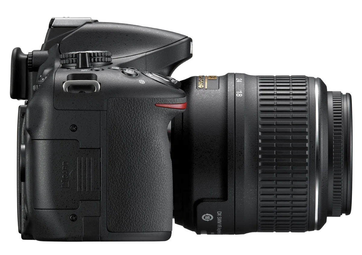 Nikon D5200 Fotocamera digitale SLR con kit obiettivo VR 18-55mm - Nero (24.1MP) LCD da 3 pollici (rinnovato) (Ricondizionato)