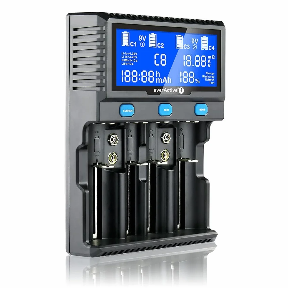 everActive Caricabatterie 4 cilindrici Li-Ion e NI-MH Professionale Veloce e Universale Display LCD Test di capacità Modello UC4200