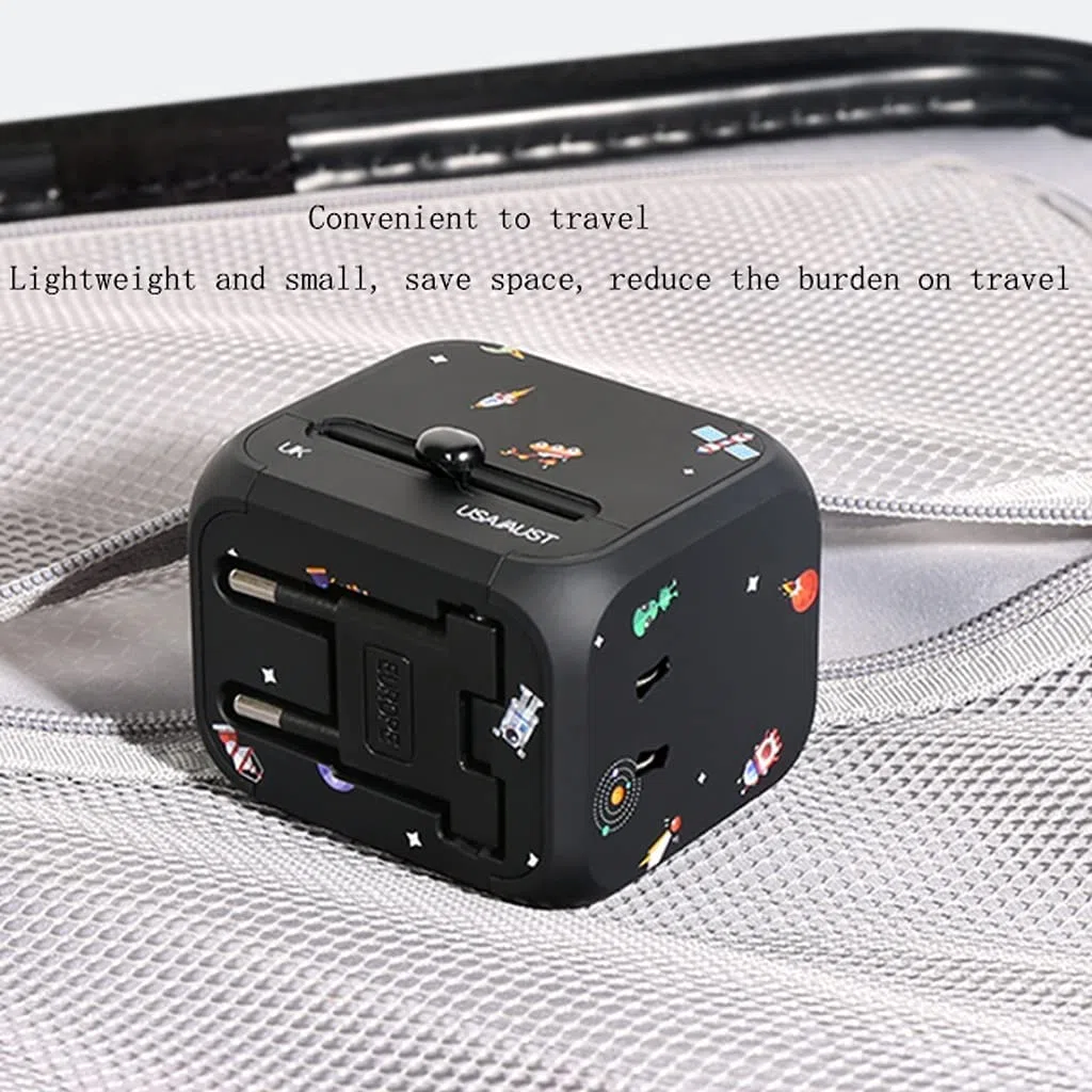 Adattatore da Viaggio Universale Adattatore di Alimentazione Internazionale con 3 Porte USB Adattatore da 100-240 Volt per Regno Unito Giappone Cina Europa USA CA AU AE